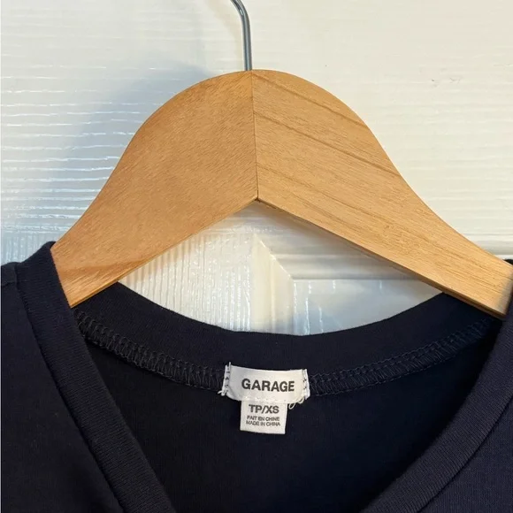 Garage Dark Blue Graphic Crop Top - Picture 5 of 5